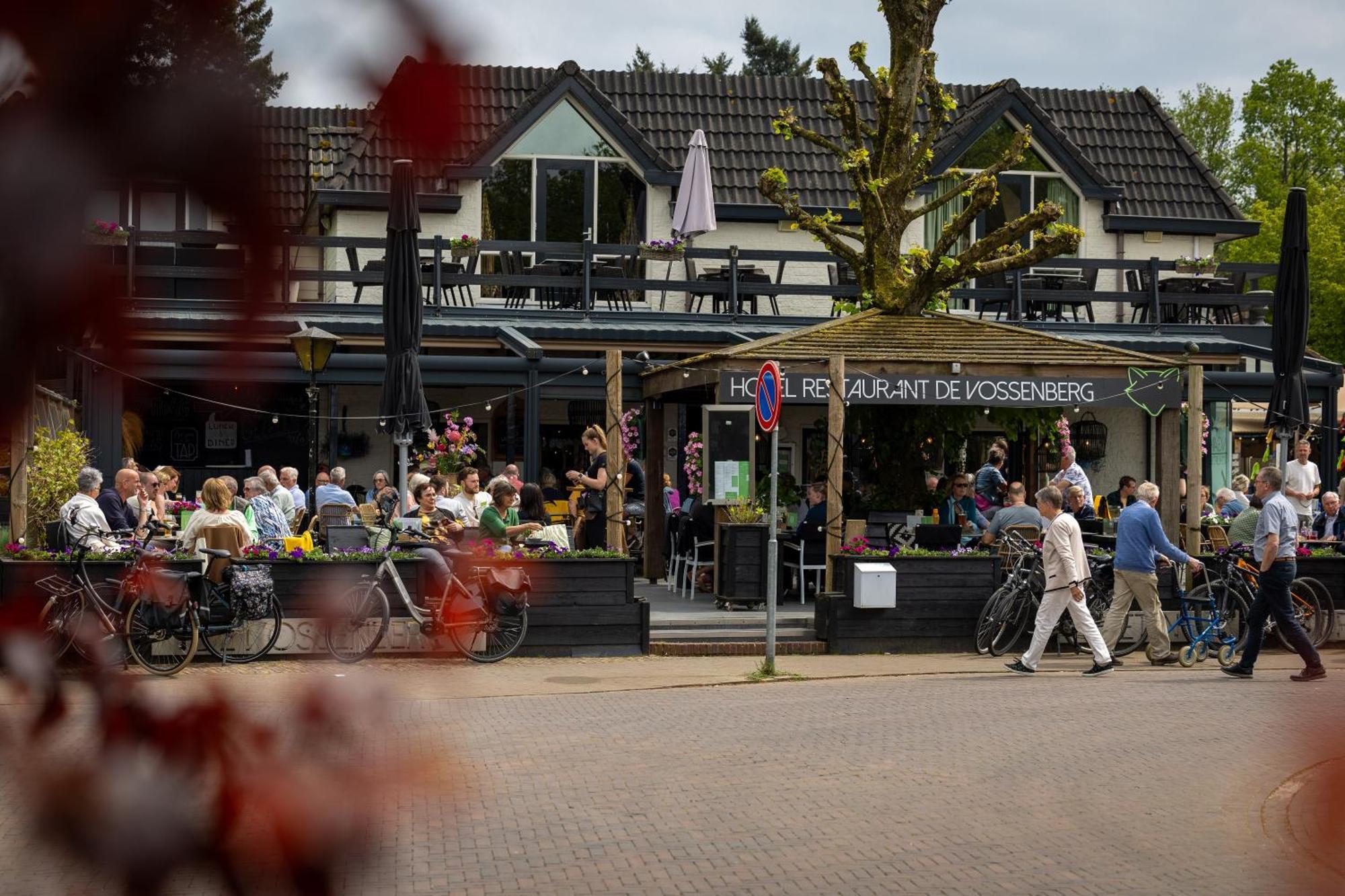 Hotel Restaurant 'De Vossenberg' Vierhouten Eksteriør billede
