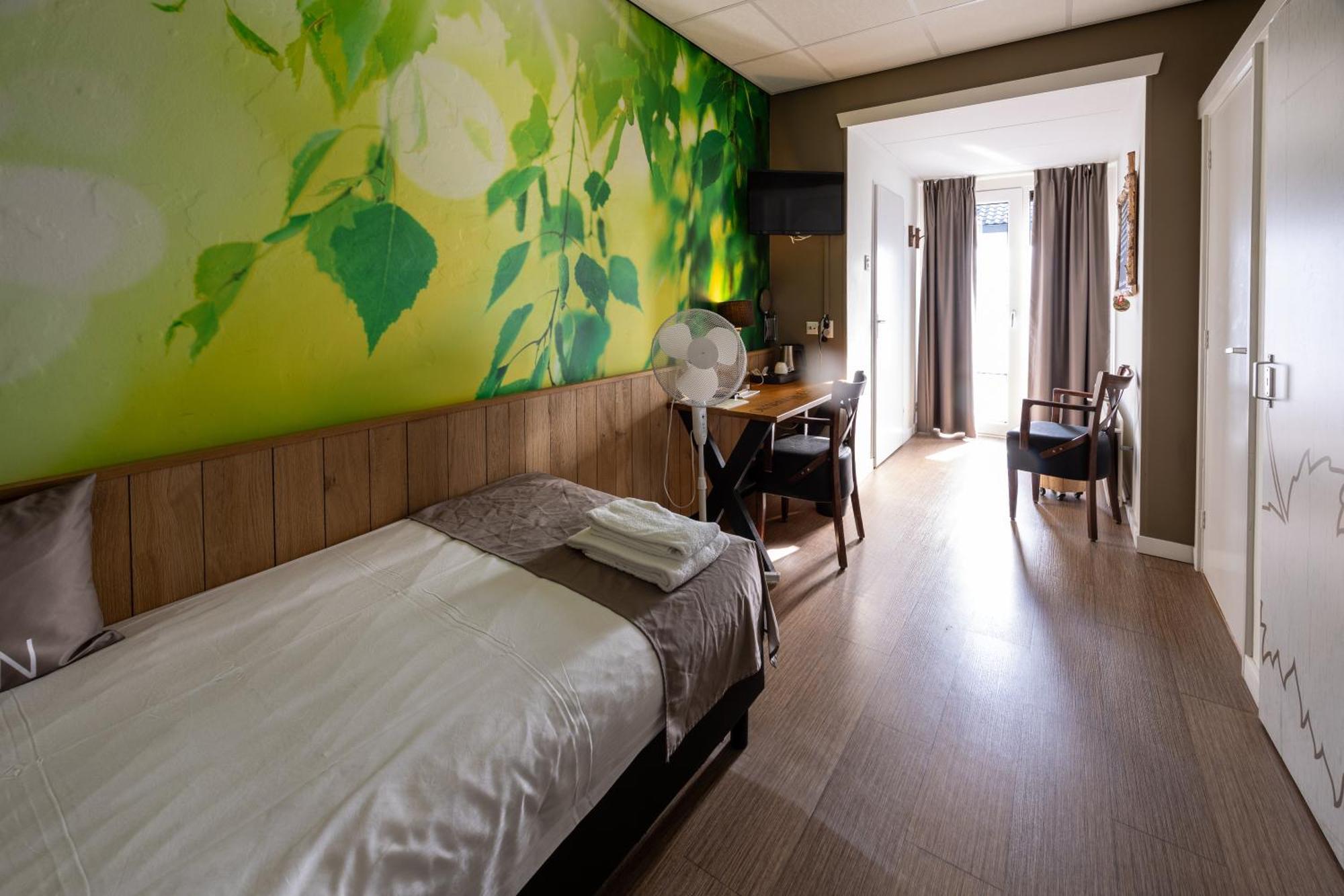 Hotel Restaurant 'De Vossenberg' Vierhouten Eksteriør billede